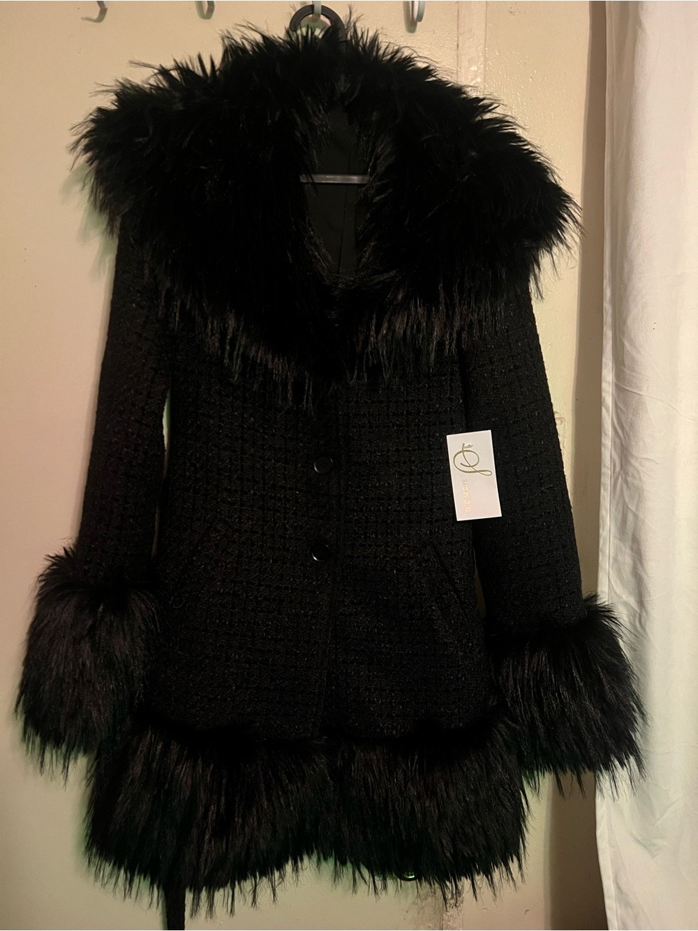 Women’s Black Faux-Fur Trim Pea Coat